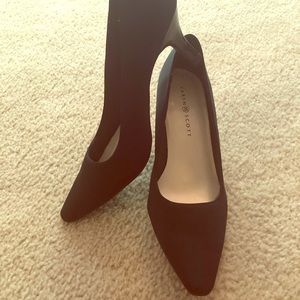 Karen Scott Black Heels